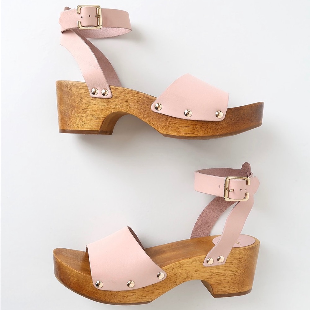 Clog sandals